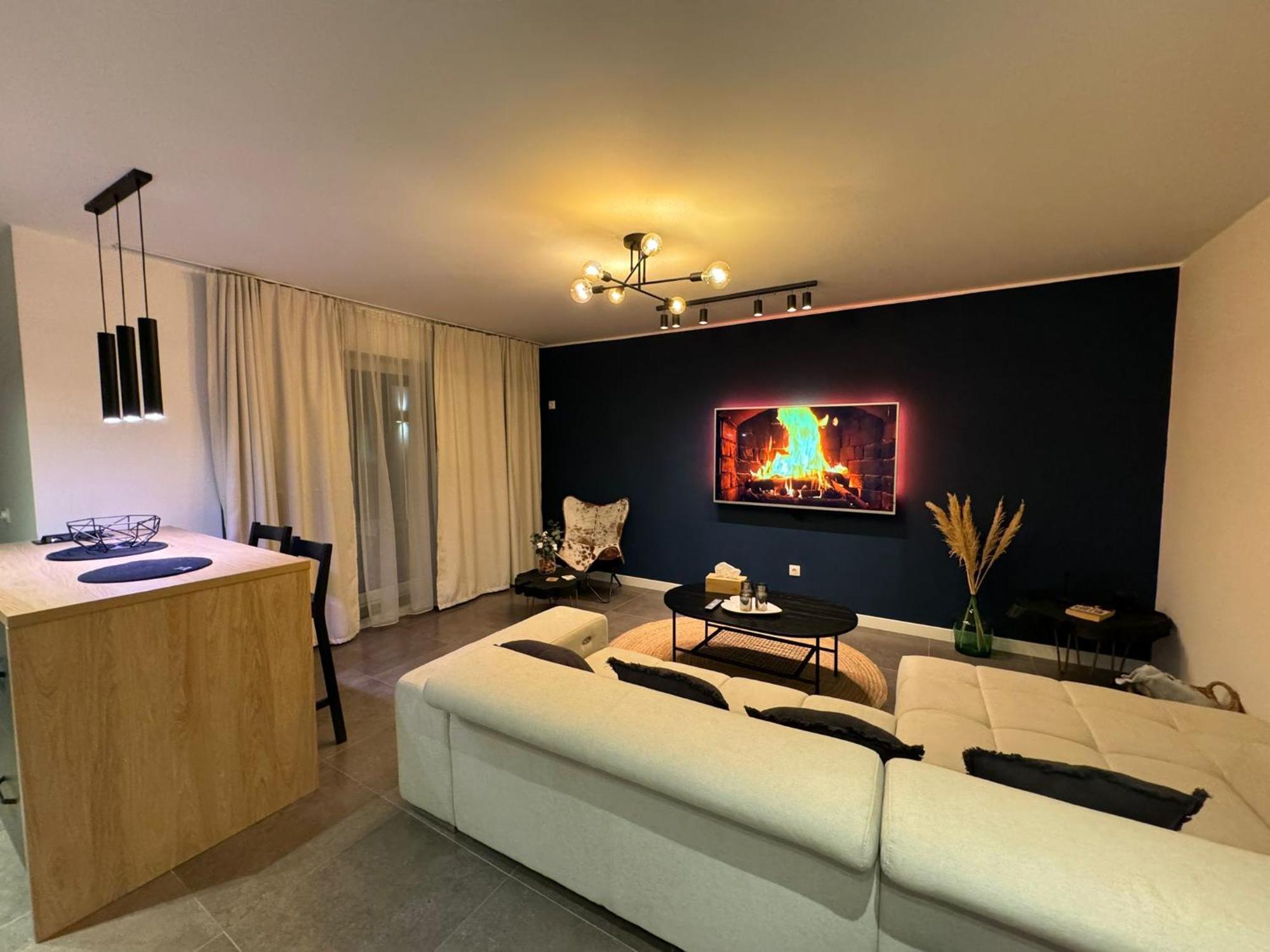 Chill Vibes Apartment Μπρασόβ Εξωτερικό φωτογραφία